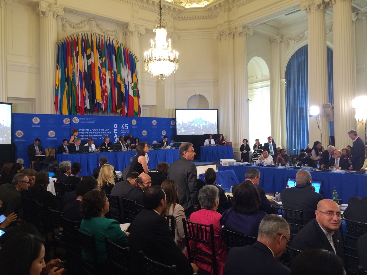 Enrique_gil_botero_fue_elegido_en_la_asamblea_general_de_la_oea_como_nuevo_miembro_de_la_comision_interamericana_de_derechos_humanos