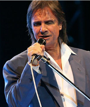 roberto-carlos-nego-uso-canciones-serie-pablo-escobar-netflix