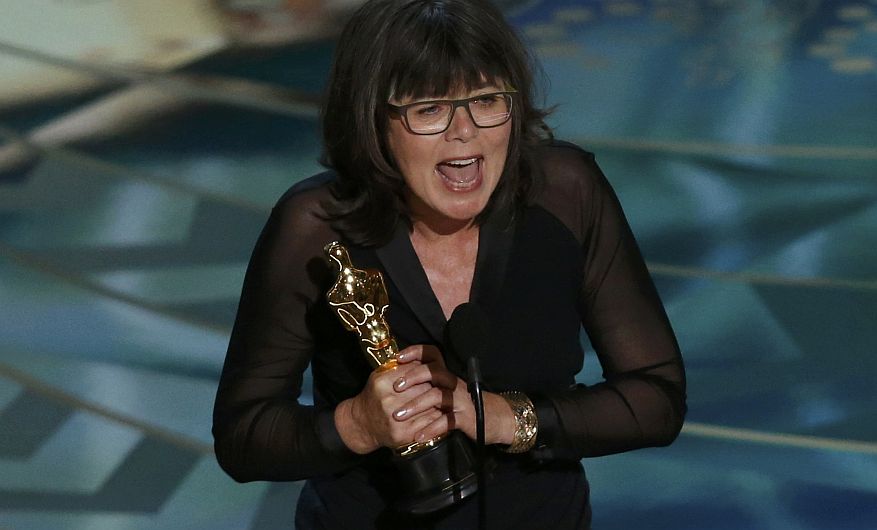 Margaret Sixel accepts the award for Best Film Editing for "Mad Max: Fury Road" at the 88th Academy Awards in Hollywood, California February 28, 2016. REUTERS/Mario Anzuoni