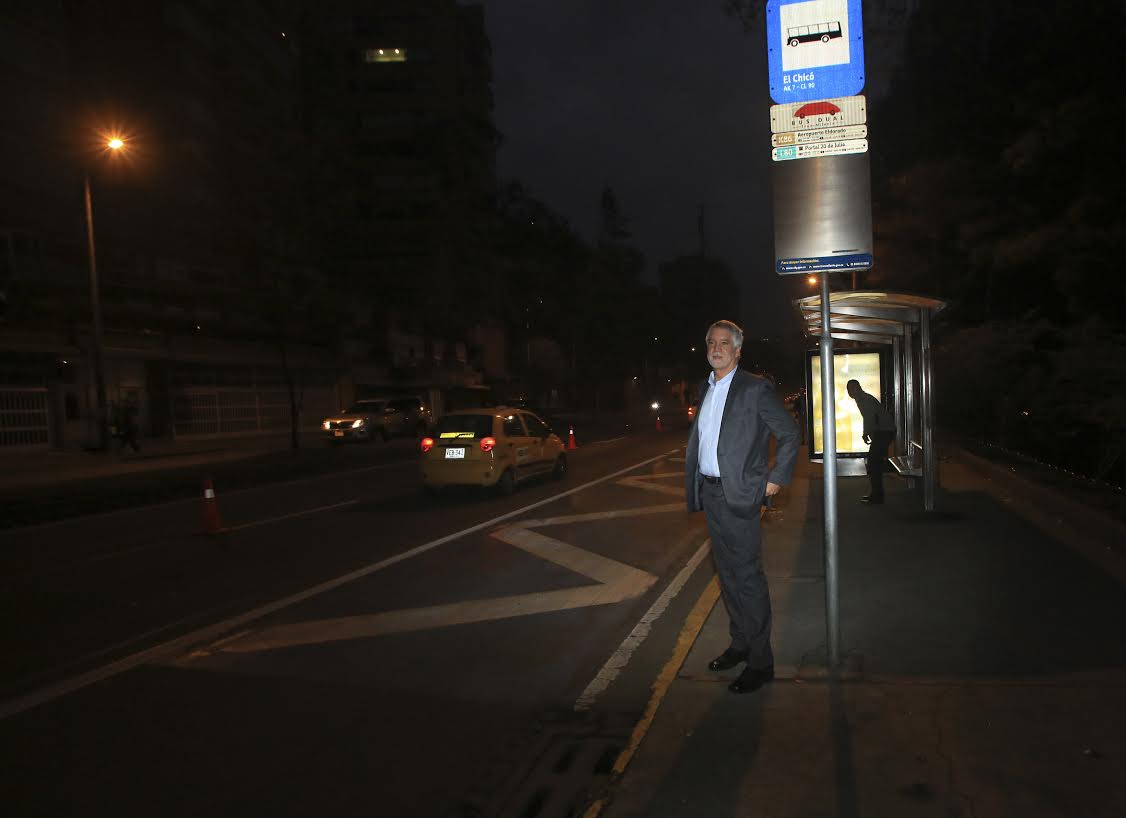 Recorrido alcalde Peñalosa con los empresarios en TransMilenio