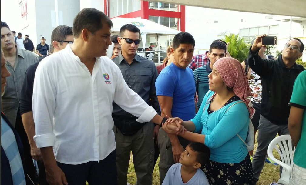 Presidente Correa -Terremoto Ecuador.4 (1)
