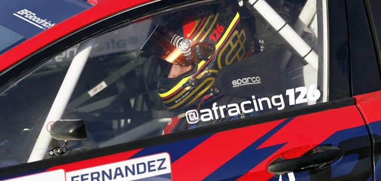 Alejandro Fernández, piloto de la categoría GRC