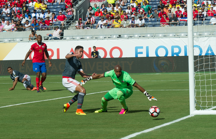 Escasas ocaciones tuvo el enfrentamiento entre Guaraníes y Ticos en Orlando