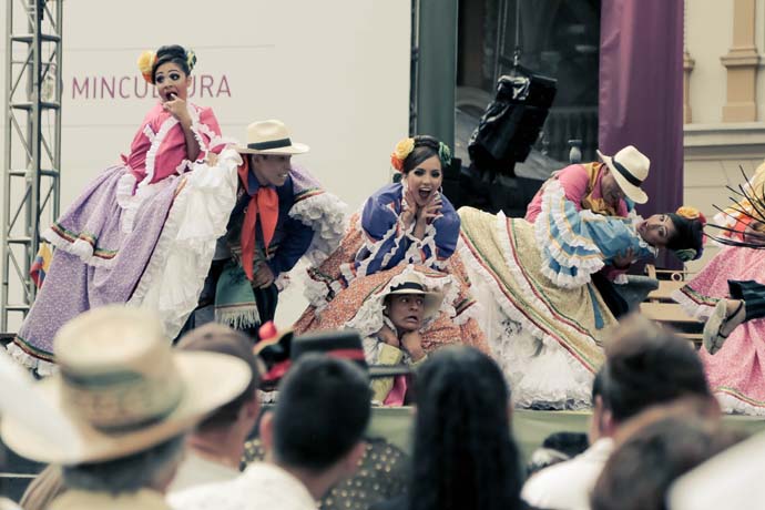 Día de Independencia desde Manizales, a ritmo de música campesina11