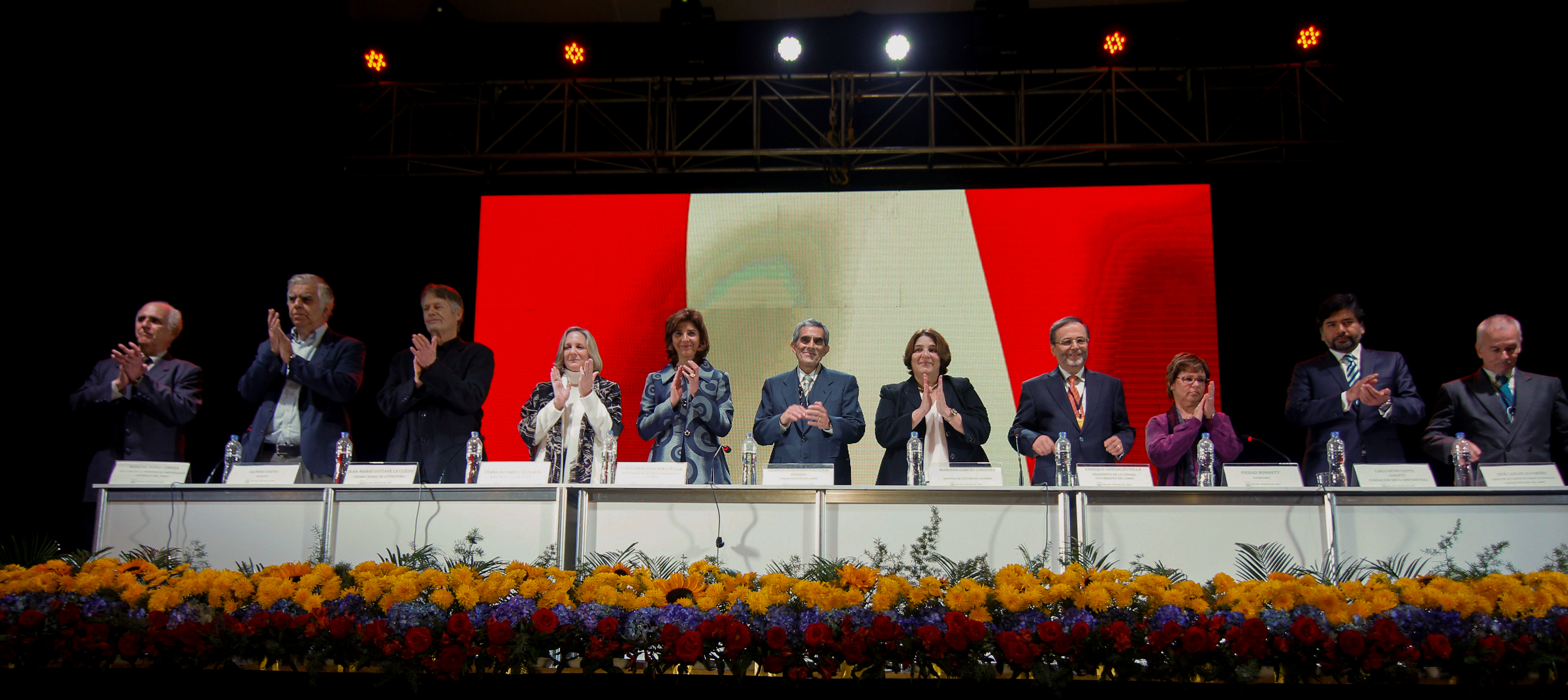 Canciller Holguín en la apertura de la Feria Internacional del Libro de Lima