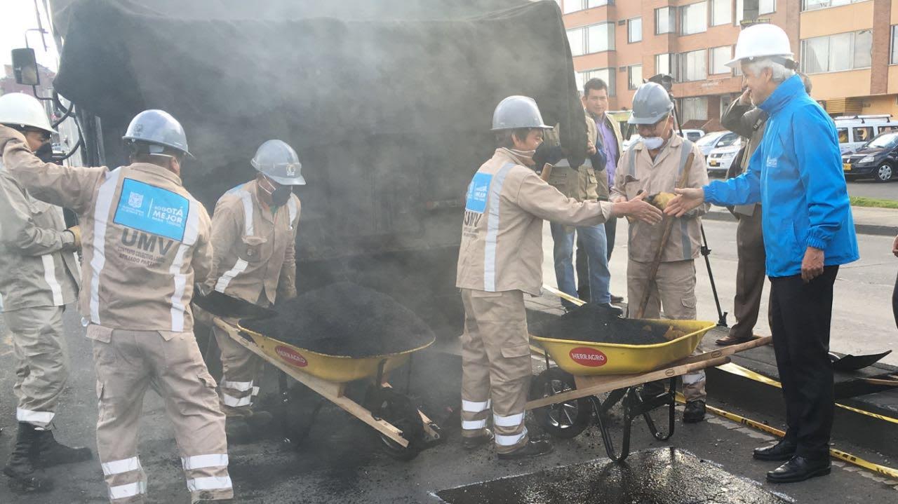 En tres meses se taparán todos los huecos de la avenida Boyacá