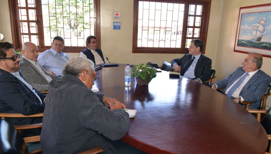gobierno-y-farc-se-reunen-en-bogota