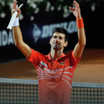 El serbio aparta a Schwartzman y buscará su quinta copa.