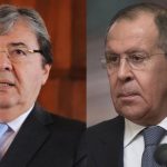 Ministros de Exteriores de Rusia, Serguéi Lavrov, y Colombia, Carlos Holmes Trujillo