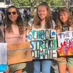 Alumnas de secundaria de Long Island, Nueva York, durante una manifestación en la que piden que se tomen medidas de ámbito mundial para combatir el cambio climático. (20 de septiembre de 2019)© UNICEF David Berkwitz