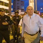 El alcalde de Cali, Maurice Armitage, decretó el toque de queda en la ciudad