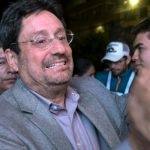 El embajador de Colombia en Estados Unidos, Francisco Santos, llegó este domingo a Bogotá