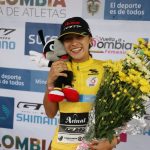 Daniela Atehortúa celebra en Salento y es la nueva líder de la Vuelta a Colombia Femenina UCI 2.2
