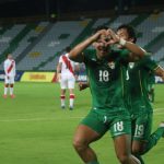 La selección boliviana derrotó a la de Perú por 2-1-B