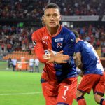 Javier Reina fue la figura del partido, anotó dos goles y fue generador de fútbol ofensivo en sociedad con Andrés Ricaurte, aquí celebra el primero.