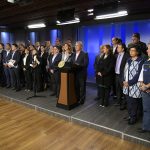 ‘Hoy salimos con una coordinación fortalecida’, dijo el Presidente Iván Duque al término de la reunión de trabajo con los gobernadores y alcaldes de las ciudades capitales, jornada que se realizó en la Casa de Nariño y duró cerca de seis horas. Foto: Juan Pablo Bell


 Foto: Juan Pablo Bell