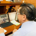 Fernando Ruiz, ministro de salud pone en práctica el Coronapp, el aplicativo integrador para el manejo del covid-19.