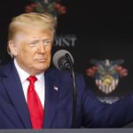 Trump aclara que se reuniría con Maduro, pero para hablar de su salida del poder