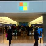 Microsoft cerrará sus tiendas