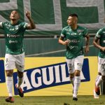 Angelo Rodríguez del Cali celebra después de anotar el primer gol de su equipo durante partido entre Deportivo Cali e Independiente Santa Fe por la fecha 15 de la Liga BetPlay DIMAYOR I 2020 Foto VizzorImage / Gabriel Aponte / Staff