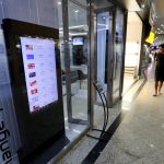 Una pizarra muestra las cotizaciones en una casa de cambio en Rio de Janeiro, Brasil . REUTERS/Sergio Moraes