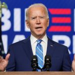 El candidato presidencial demócrata, Joe Biden, durante un discurso sobre las elecciones 2020 en Wilmington, Delaware, EEUU, November 4, 2020. REUTERS/Kevin