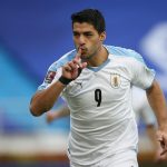 El uruguayo Luis Suárez celebra tras marcar un gol ante Colombia por la eliminatoria sudamericana al Mundial. Estadio Metropolitano R. Melendez, Barranquilla, Colombia. 13 de noviembre 2020. REUTERS/Luisa Gonzalez