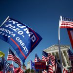 Manifestación en Washingron en respaldo a los reclamos de Donald Trump de que las elecciones presidenciales de EEUU fueron amañadas. Nov 14, 2020. REUTERS/Hannah McKay