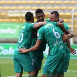 Juan Mahecha de Equidad celebra después de anotar el primer gol de su equipo durante el partido entre La Equidad y Patriotas por la fecha 19 de la Liga BetPlay DIMAYOR I 2020 Foto VizzorImage/ Daniel Garzon / Contribuidor