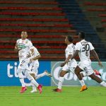 Rafael Navarro del Pereira celebra después de anotar el primer gol de su equipo durante partido por la fecha 1 entre Deportivo Independiente Medellín y Deportivo Pereira como parte de la Liguilla BetPlay DIMAYOR 2020 jugado en el estadio Atanasio Girardot de Medellín. Foto VizzorImage / Donaldo Zuluaga / Cont