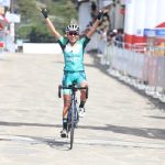 Lorena Colmenares celebró en solitario y es nueva líder de la carrera.
