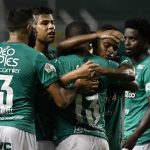 Jugadores del Cali celebran después de anotar el primer gol durante partido entre Deportivo Cali y Jaguares F.C. por la fecha 1 de la Liga BetPlay DIMAYOR I 2021 jugado en el estadio Deportivo Cali de la ciudad de Palmira Foto : VizzorImage / Gabriel Aponte / Staff