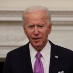 El presidente de Estados Unidos, Joe Biden, habla en un acto en la Casa Blanca en Washington, Estados Unidos. REUTERS/Jonathan Ernst