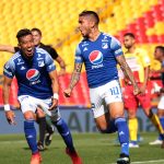 Cristian Arango  de Millonarios celebra después de anotar el gol de su equipo durante partido por la fecha 5 entre Millonarios y Deportivo Pereira  como parte de la Liga BetPlay DIMAYOR 2021 jugado en el estadio  Nemesio Camacho El Campin de Bogotá. Foto VizzorImage / Felipe Caicedo / Staff