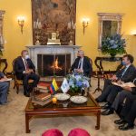 El Presidente Iván Duque Márquez se reunió este lunes en el Palacio de San Carlos, sede de la Cancillería, con el Alto Comisionado de las Naciones Unidas para los Refugiados (Acnur), Filippo Grandi.Foto Presidencia