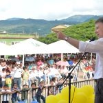 Foto: César Carrión - SIG
El Presidente Juan Manuel Santos y los embajadores de Suecia, Noruega y Estados Unidos en Colombia, Marie Andersson de Frutos, Lars Vaagen y Kevin Whitaker, respectivamente, participaron en acto simbólico de reconciliación este miércoles en Ataco, Tolima.