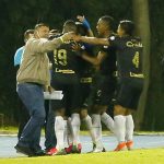 Harrison Otalvaro de Once Caldas celebra después de anotar  el gol de su equipo durante partido por la fecha 16 entre Águilas Doradas y Once Caldas como parte de la Liga BetPlay DIMAYOR 2021 jugado en el estadio  Alberto Grisales de Rionegro Foto VizzorImage / Donaldo Zuluaga / Contribuidor