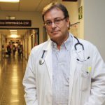 Médicos internistas