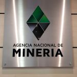El logo de la colombiana Agencia Nacional de Minería (ANM) en su sede de Bogotá,. REUTERS/Luis Jaime Acosta