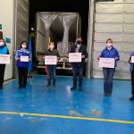 Representantes del Gobierno de Colombia, de la Organización Panamericana de la Salud (OPS) y de la ONU en Colombia recibieron un lote de vacunas contra la COVID-19 enviado a través del mecanismo Covax, el 25 de abril de 2021. Ministerio de Salud  - HANDOUT AGENCIA ANADOLU