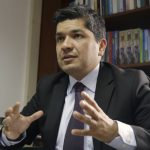 Carlos Euardo Guevara ,Senador del partido MIRA