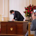 Presidente Duque posesiona como ministro de hacienda a José Manuel Restrepo