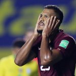 El delantero Salomón Rondón en un partido de la eliminatoria entre Brasil y Venezuela en el Estadio Morumbí, Sao Paulo, Brasil. /Pool via REUTERS