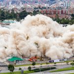 Implosión del antiguo edificio del Ministerio de Defensa