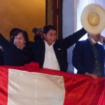 El presidente electo de Perú, Pedro Castillo, celebra su proclamación en la sede del partido Peru Libre en Lima.  Julio 19, 2021. REUTERS/Sebastian Castañeda