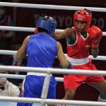 La medallista olímpica de bronce en Río 2016 Ingrit Valencia está a una victoria de asegurar una nueva medalla.