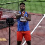 El colombiano Mauricio Ortega ganó un nuevo diploma olímpico para el país, con un registro de 64,08 metros