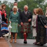El príncipe Carlos de Inglaterra y su esposa Camilla, duquesa de Cornwall, visitan Dumfries House en Cumnock, Ayrshire, Escocia. Septiembre 9, 2021. Andrew Milligan/Pool via REUTERS