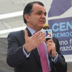 Óscar Iván Zuluaga,precandidato presidencial por el Centro Democrático