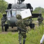 FAC transportó vía aérea vacunas anti covid-19 a subregión del Urabá